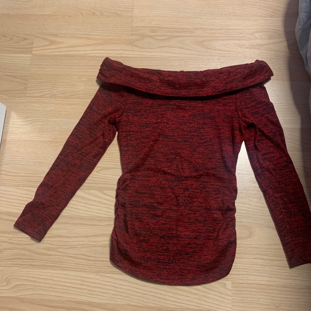 Long Sleeved top